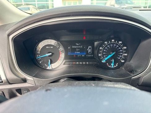 Used 2016 Ford Fusion SE w/ Equipment Group 201A AWD/4WD image 12