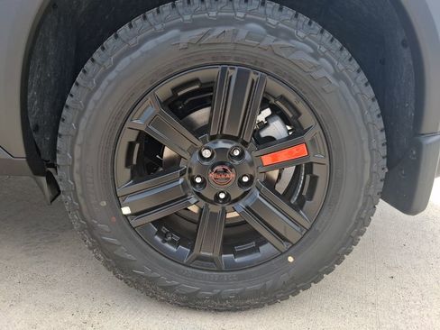 New 2026 Nissan Rogue SV AWD/4WD image 34