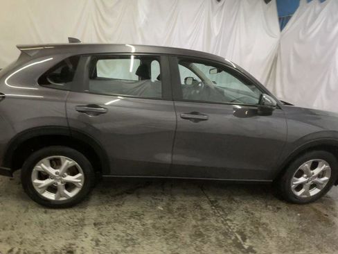 Used 2024 Honda HR-V LX image 9