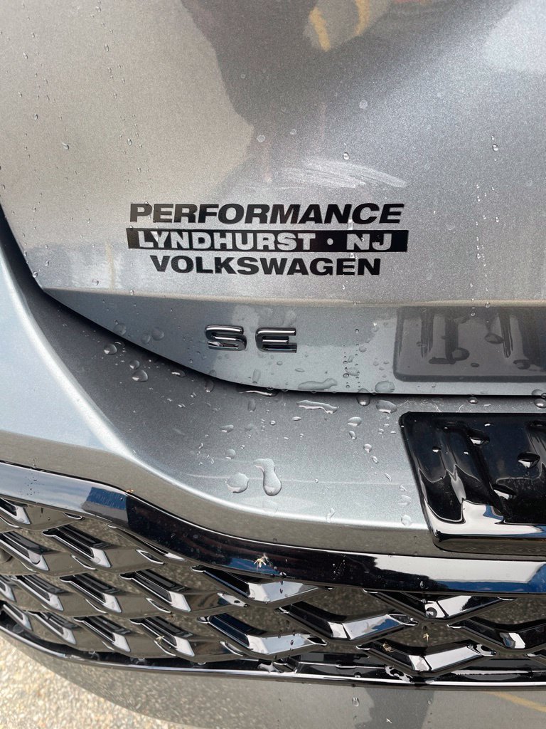 New 2026 Volkswagen Tiguan SE R-Line AWD/4WD image 15