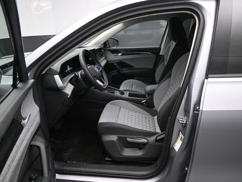 New 2026 Volkswagen Tiguan S AWD/4WD image 9