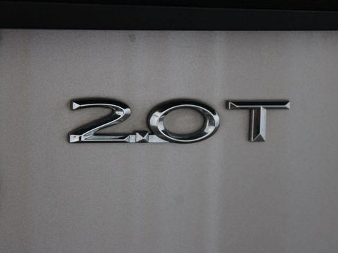 Used 2020 Lincoln Nautilus FWD w/ Equipment Group 101A image 21