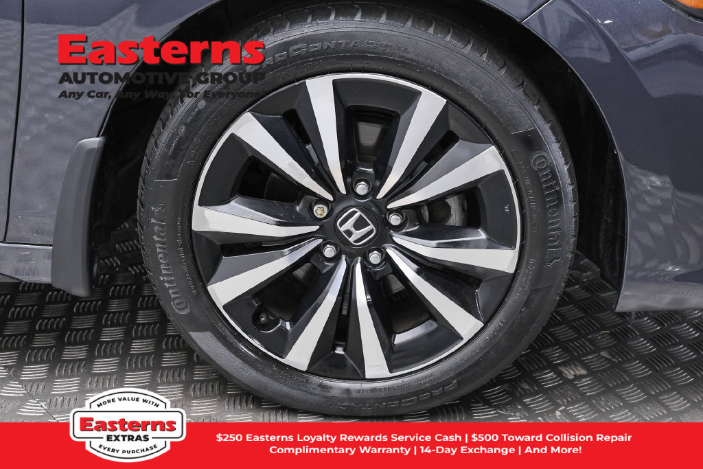 Used 2024 Honda Civic EX-L image 32
