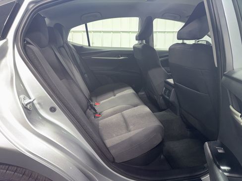 Used 2025 Toyota Camry LE image 12