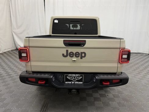 Used 2022 Jeep Gladiator Rubicon w/ LED Lighting Group AWD/4WD image 6