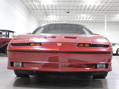 Used 1989 Pontiac Firebird Trans Am RWD image 18