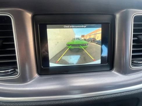 Used 2022 Dodge Charger SXT image 24
