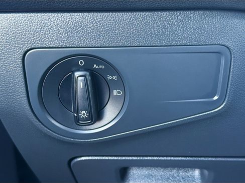 Used 2022 Volkswagen Tiguan S AWD/4WD image 16