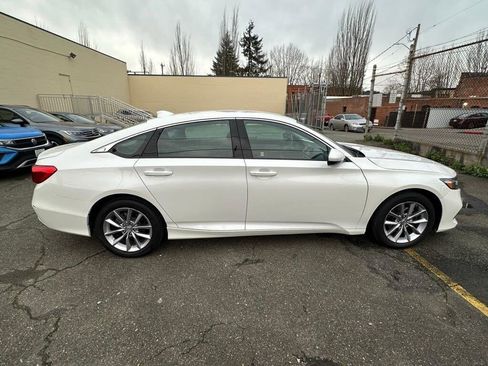 Used 2021 Honda Accord LX image 8