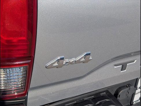 Used 2022 Toyota Tacoma SR5 image 19