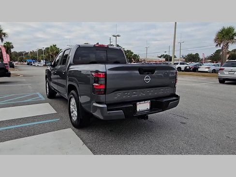 Used 2024 Nissan Frontier SV w/ SV Convenience Package image 30