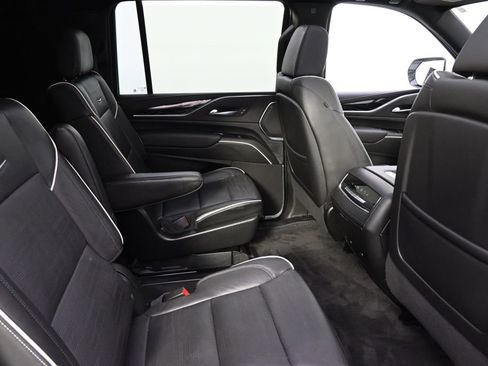 Used 2023 Cadillac Escalade ESV Sport image 18