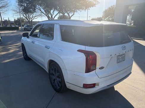 Used 2022 Hyundai Palisade Limited w/ Cargo Package image 4