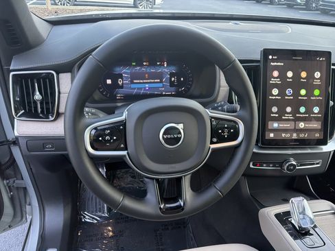 Certified 2026 Volvo XC90 B6 Plus AWD/4WD image 20