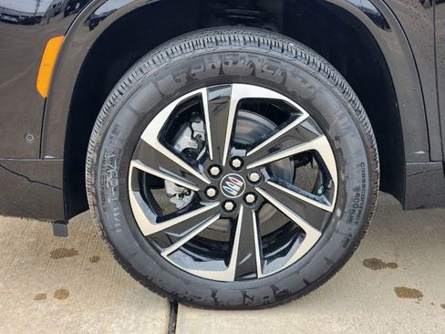 New 2025 Buick Enclave Sport Touring w/ Super Cruise Package FWD image 9