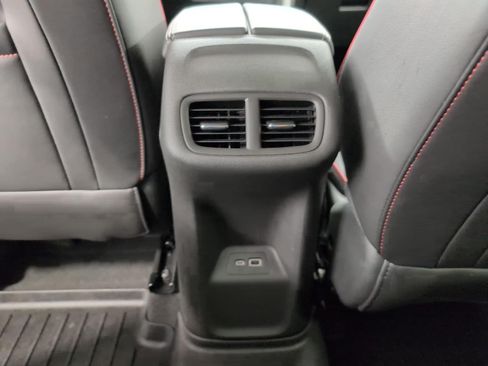 Certified 2023 Buick Envision Essence w/ Sport Touring Package AWD/4WD image 22