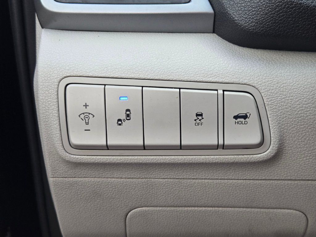Used 2016 Hyundai Tucson Sport FWD image 23
