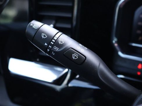 Used 2024 Chevrolet Silverado 2500 LTZ w/ LTZ Convenience Package AWD/4WD image 15