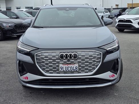 Used 2023 Audi Q4 e-tron Prestige w/ 20" Wheel Package AWD/4WD image 32