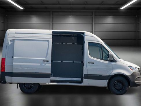 Used 2024 Mercedes-Benz Sprinter 144 Cargo image 6