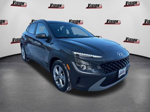 Certified 2023 Hyundai Kona SEL w/ Convenience Package image 3