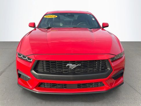 Used 2024 Ford Mustang Premium image 10