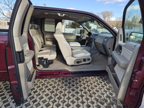 Used 2004 Ford F150 Lariat image 13