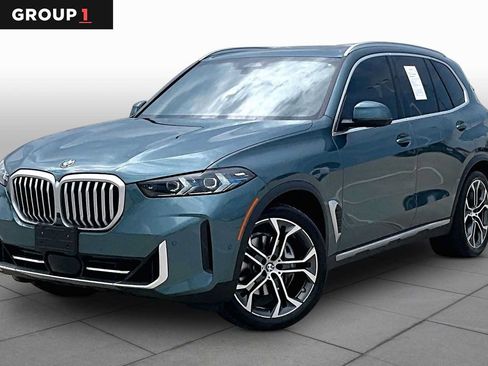 Used 2025 BMW X5 sDrive40i w/ Premium Package RWD image 1