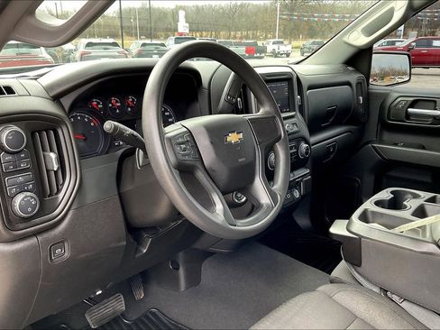 Used 2023 Chevrolet Silverado 1500 Custom image 13