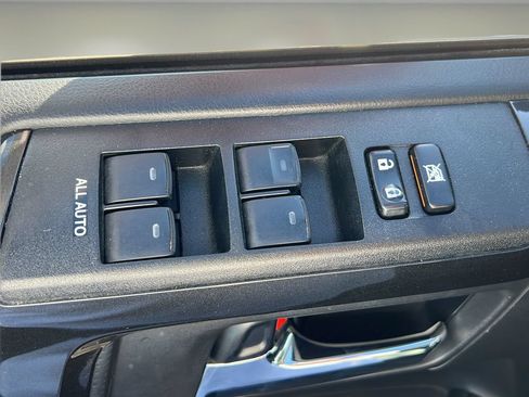 Certified 2021 Toyota 4Runner TRD Off-Road Premium w/ Moonroof Package AWD/4WD image 10