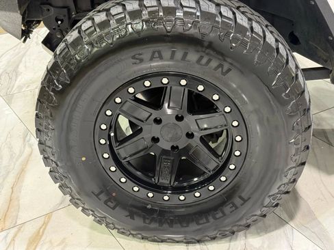 Used 2021 Jeep Gladiator Mojave image 32