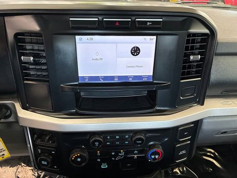 Used 2023 Ford F350 XLT AWD/4WD image 23