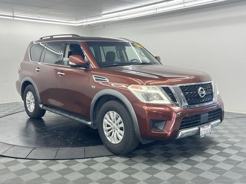 Used 2017 Nissan Armada SV image 2