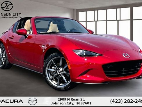Used 2017 MAZDA MX-5 Miata RF Grand Touring image 12