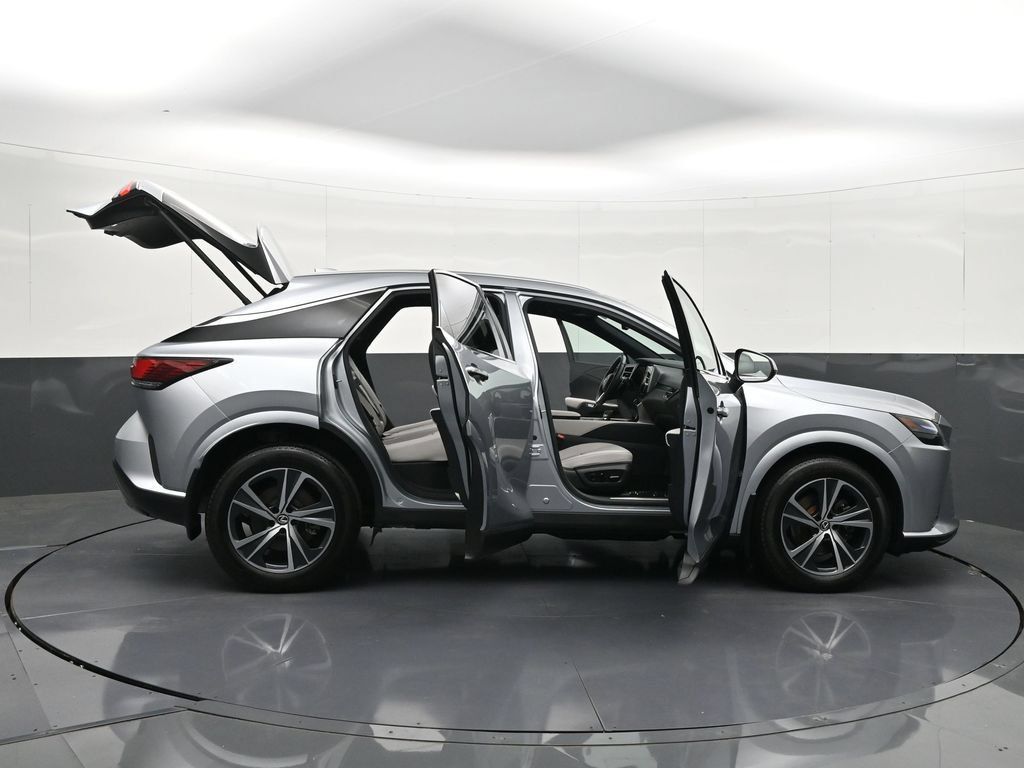 Used 2023 Lexus RX 350 Premium w/ Accessory Package AWD/4WD image 40