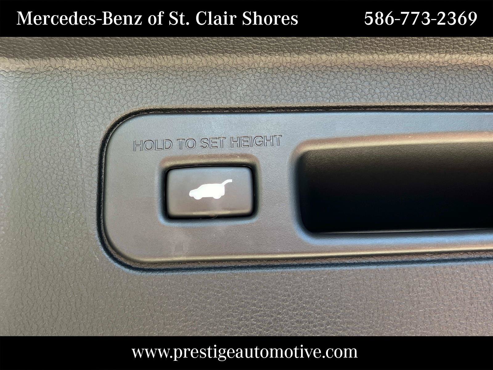 Used 2023 Honda Pilot Elite image 13