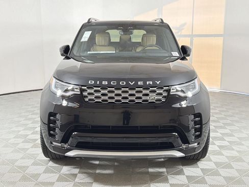 New 2026 Land Rover Discovery Limited Edition image 8