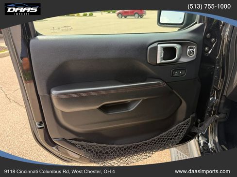 Used 2018 Jeep Wrangler Unlimited Rubicon AWD/4WD image 22