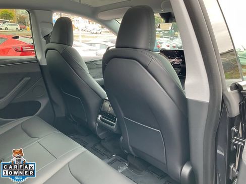 Used 2026 Tesla Model Y AWD image 61