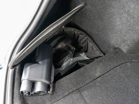 Used 2024 Lucid Air Sapphire image 31