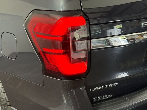 Used 2024 Ford Expedition Max Limited RWD image 36