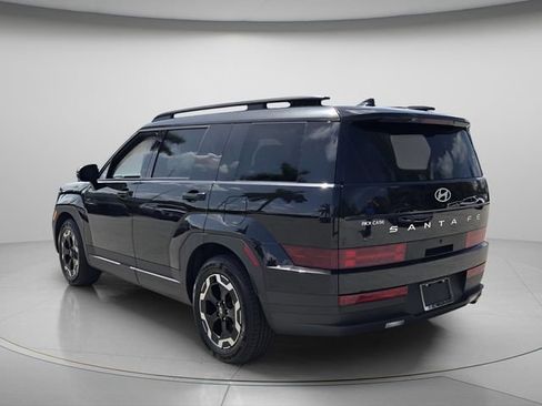 Used 2024 Hyundai Santa Fe SEL FWD image 8