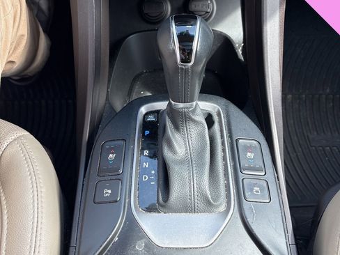 Used 2017 Hyundai Santa Fe Sport image 14