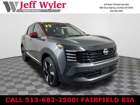 Used 2025 Nissan Kicks SR FWD image 1