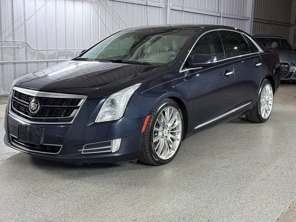 Used 2014 Cadillac XTS Platinum AWD/4WD image 1