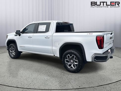 Used 2024 GMC Sierra 1500 SLT w/ SLT Premium Plus Package image 3
