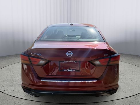 Used 2020 Nissan Altima 2.5 SR FWD image 6