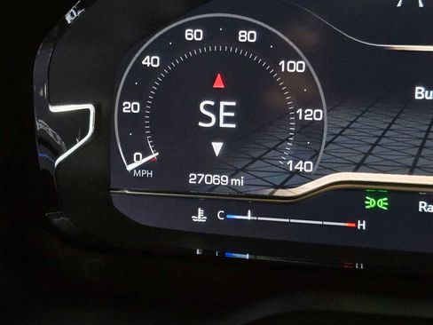 Used 2024 GMC Yukon XL Denali w/ Max Trailering Package image 29