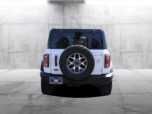 Certified 2024 Ford Bronco Badlands AWD/4WD image 6