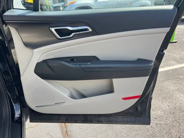 Certified 2023 Kia Sportage EX FWD image 36